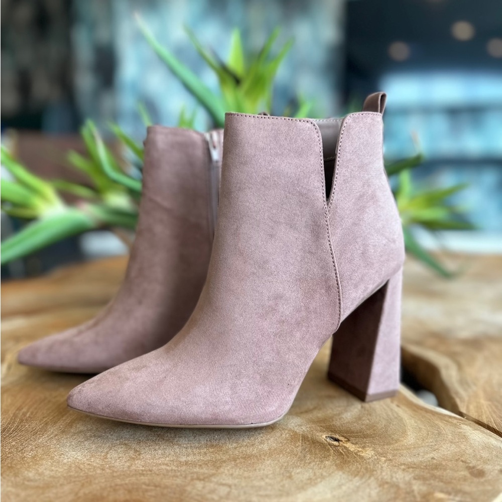 Qupid Suede Pyramid Heel Ankle Booties - Picture 5 of 7